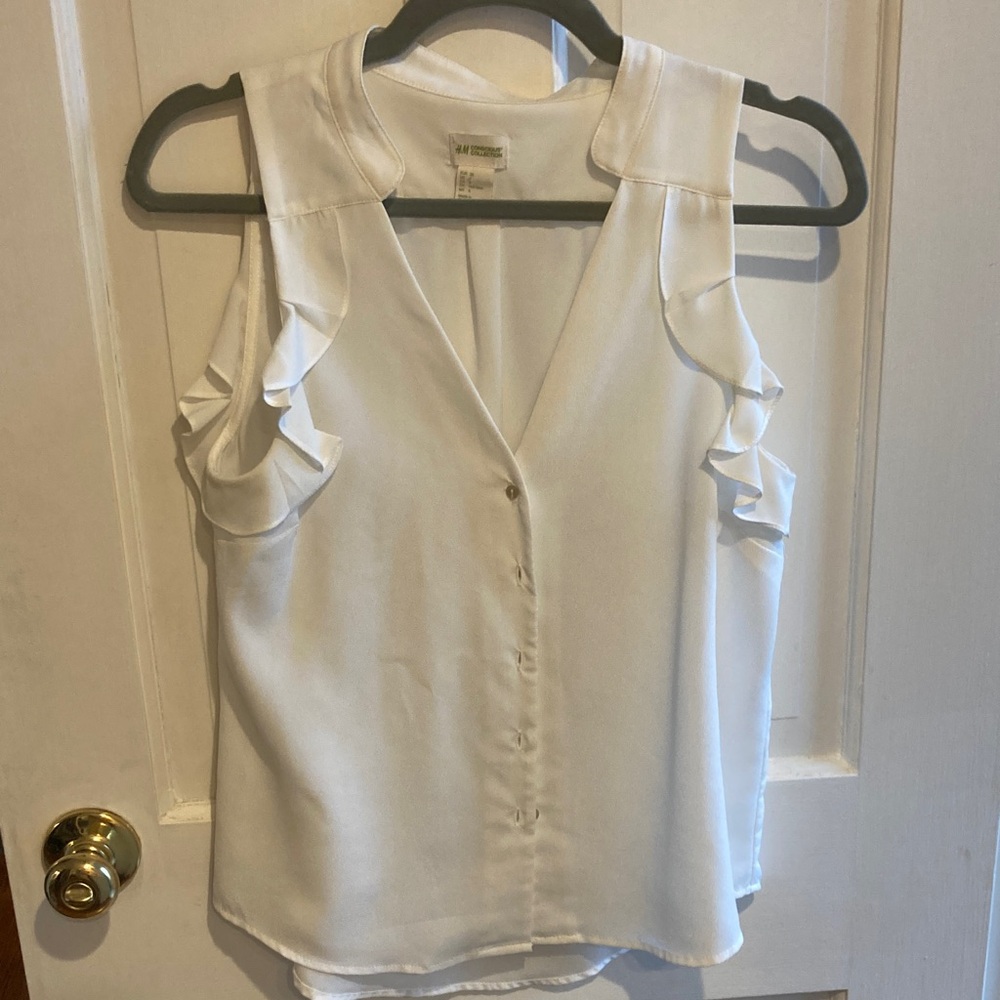 H&M size 6 Cream Ruffle Blouse, button down